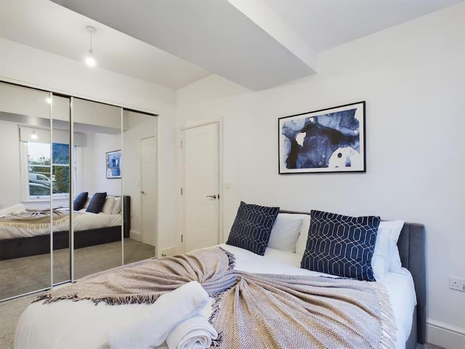 Appartement The Grove King Bed Wi-Fi Ev Charger à Cheltenham Extérieur photo