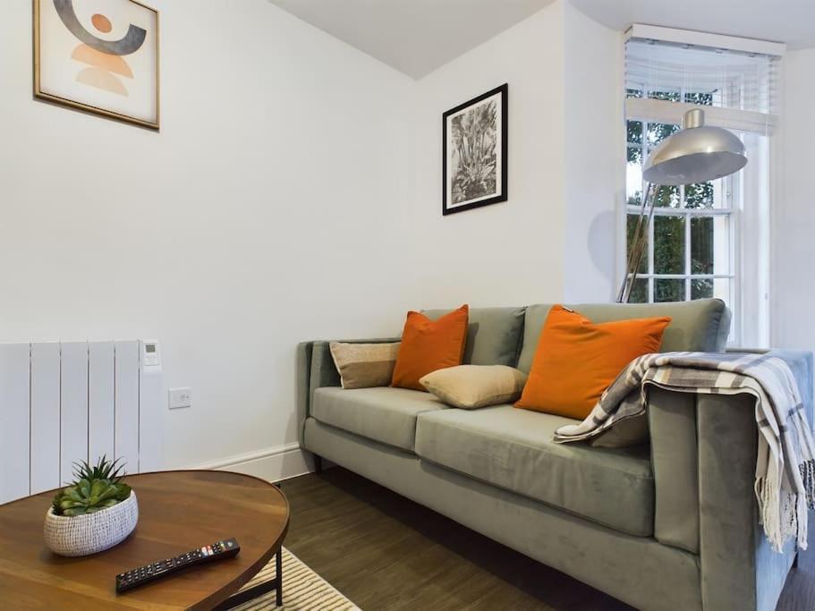 Appartement The Grove King Bed Wi-Fi Ev Charger à Cheltenham Extérieur photo