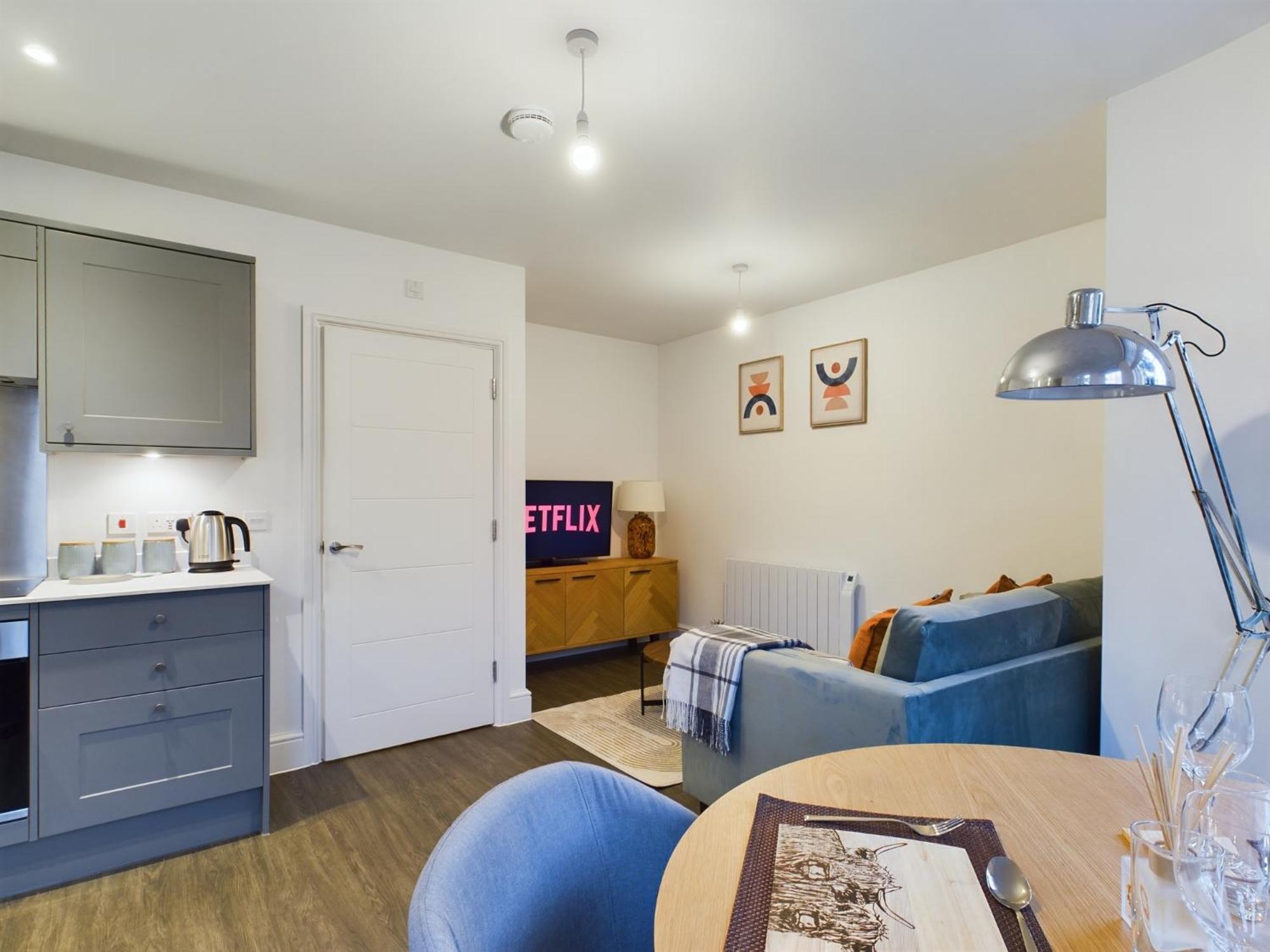 Appartement The Grove King Bed Wi-Fi Ev Charger à Cheltenham Extérieur photo